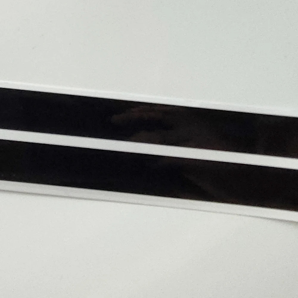 Premium Carbon Fiber Style Roof Decal – Sporty High-Gloss Vinyl Wrap